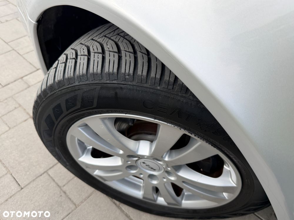 Mercedes-Benz Klasa E 200 Kompressor T Elegance - 11