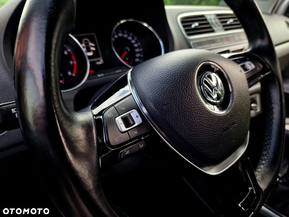 Volkswagen Polo 1.2 TSI BMT Comfortline - 18