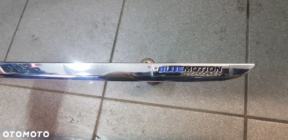 Chrom Tylnej Klapy Bagażnika Listwa VW PASSAT B7 11-15 SEDAN  BLUEMOTION - 2