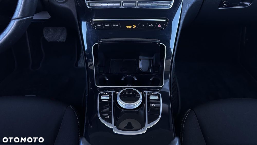 Mercedes-Benz Klasa C 220 d 9G-TRONIC - 19