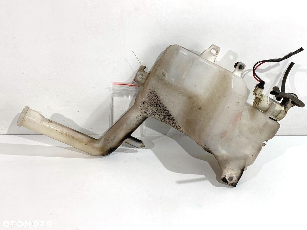 ZBIORNIK SPRYSKIWACZY  MAZDA 2 (DE_, DH_) 2007 - 2015 1.3 (DE3FS) 63 kW [86 KM] benzyna 2007 - 2015 - 1