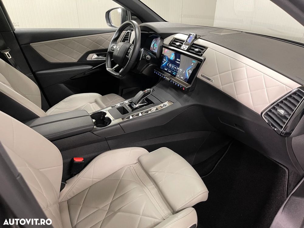 DS Automobiles DS 7 Crossback 1.6 PHeV FWD 225 EAT8 OPERA - 12