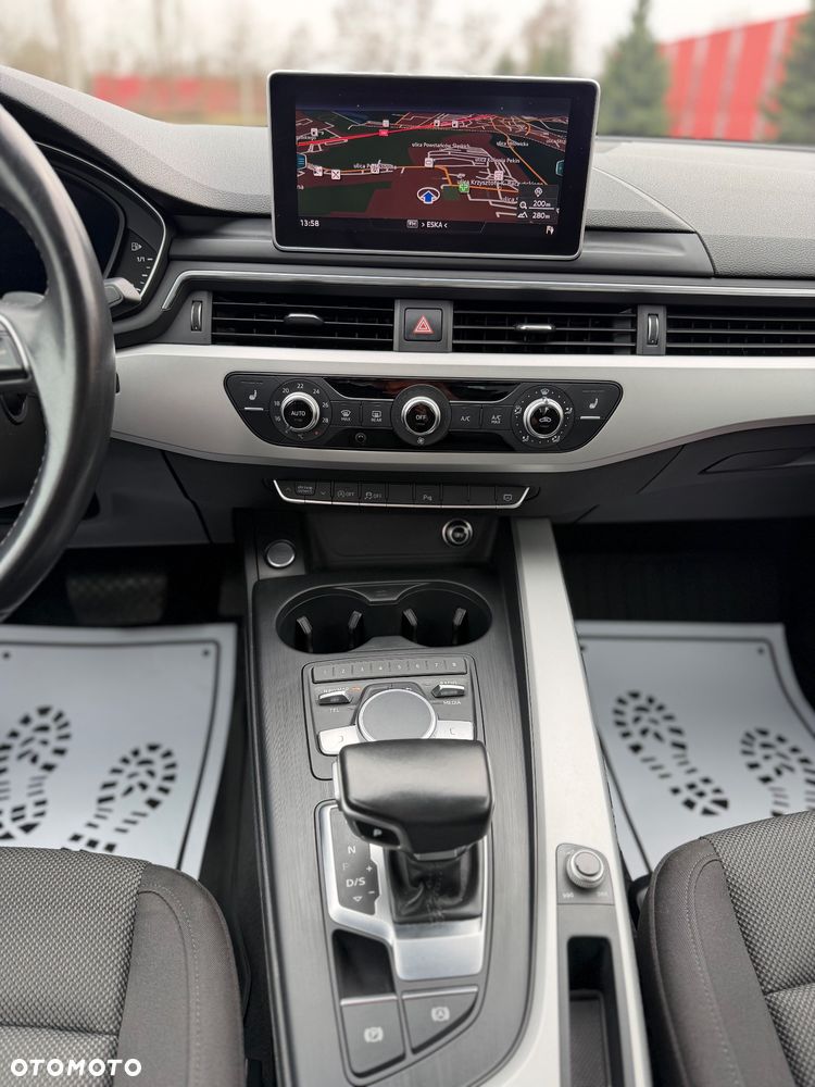 Audi A4 Limousine - 25