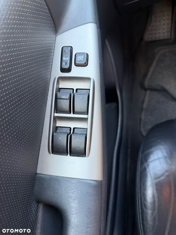Toyota Corolla 1.6 VVT-i Sol - 12