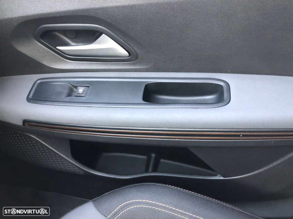 Dacia Sandero 1.0 TCe Extreme CVT - 44