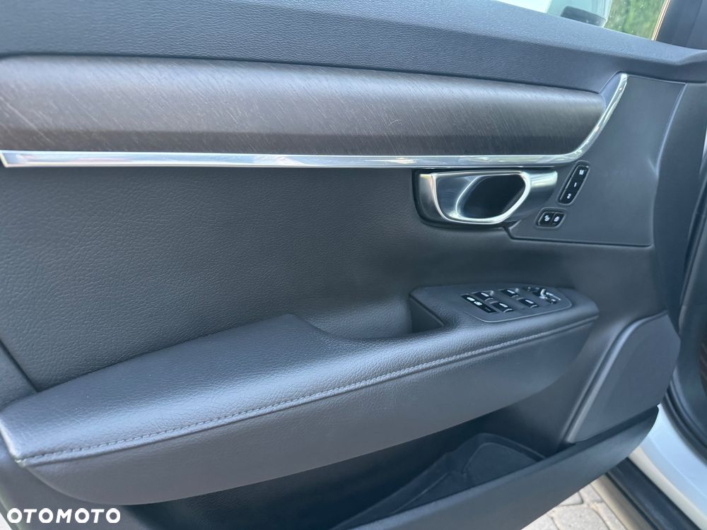 Volvo V90 Cross Country T6 AWD - 21