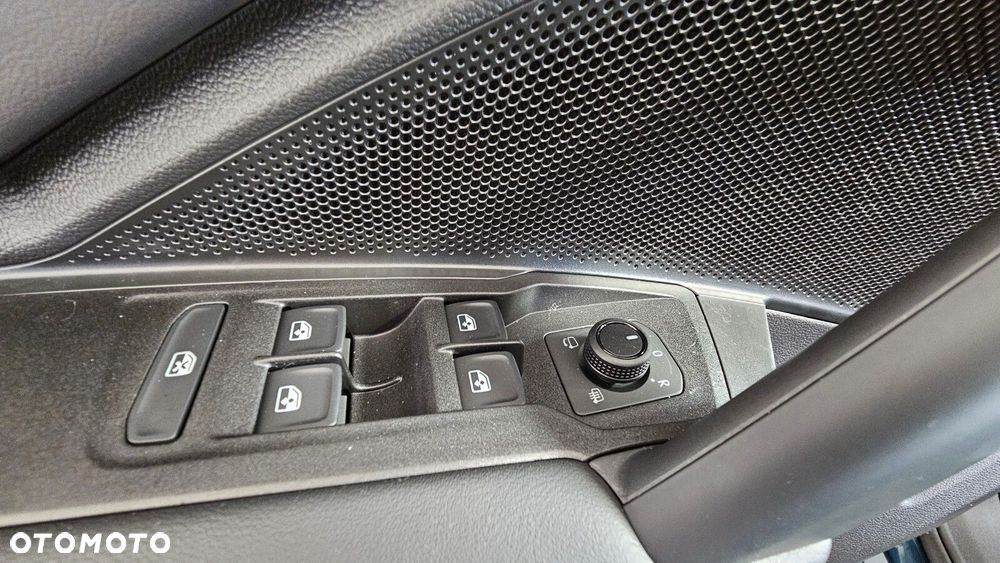 Volkswagen Tiguan - 31
