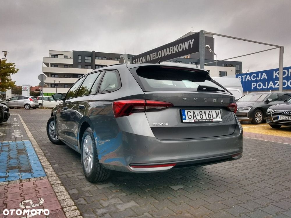 Skoda Octavia 1.5 TSI Essence - 5