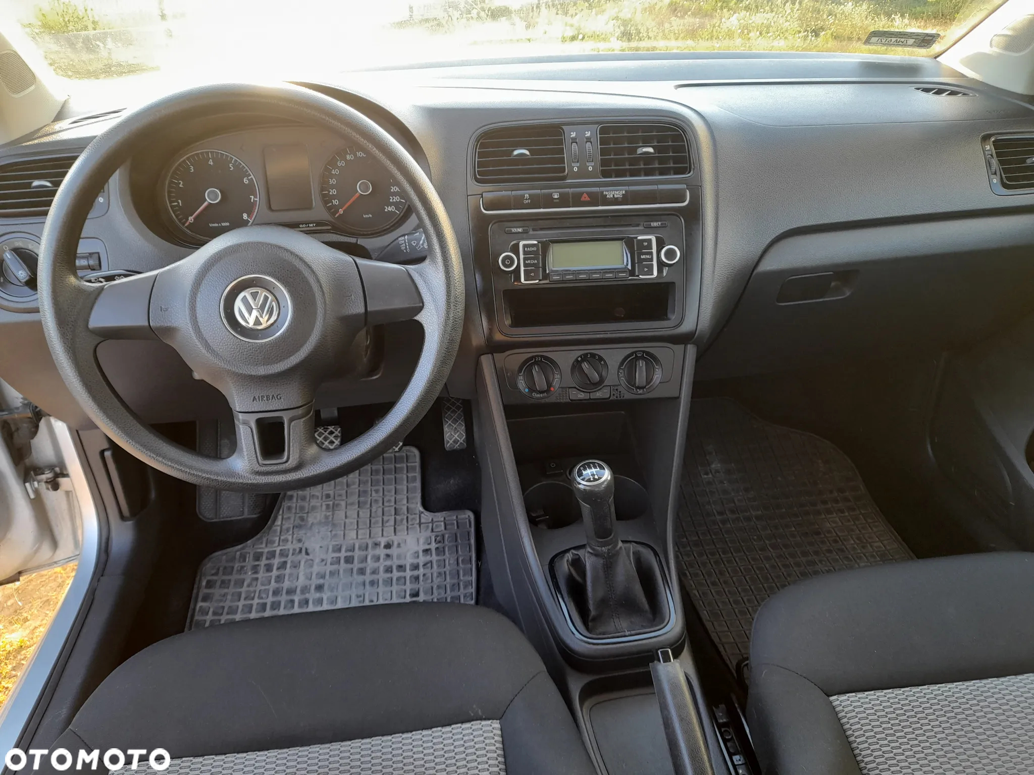 Volkswagen Polo 1.2 12V Comfortline - 11