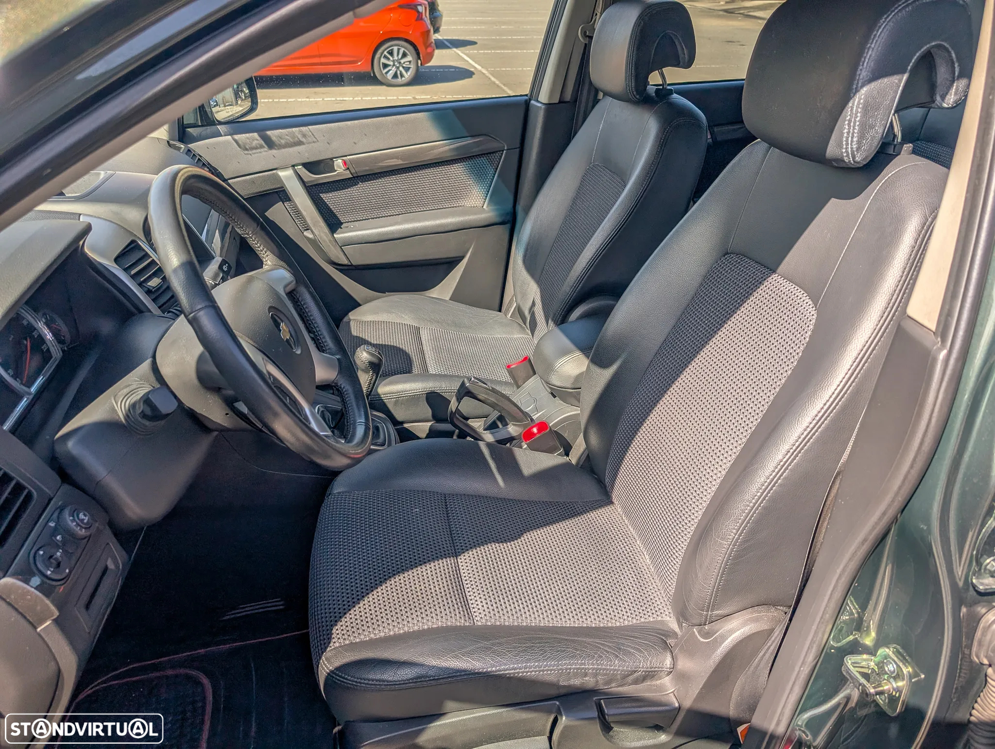 Chevrolet Captiva 2.0 VCDi Seven 7L - 15
