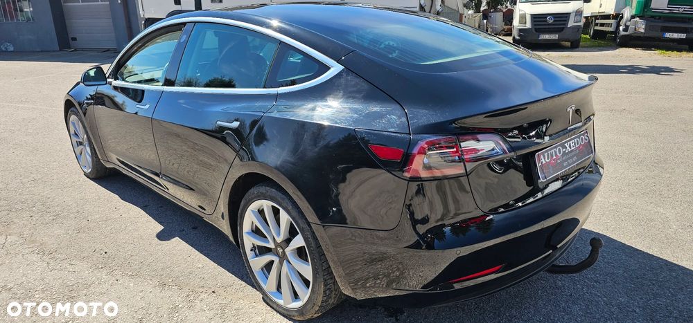 Tesla Model 3 Standard Reichweite Plus Hinterradantrieb - 8