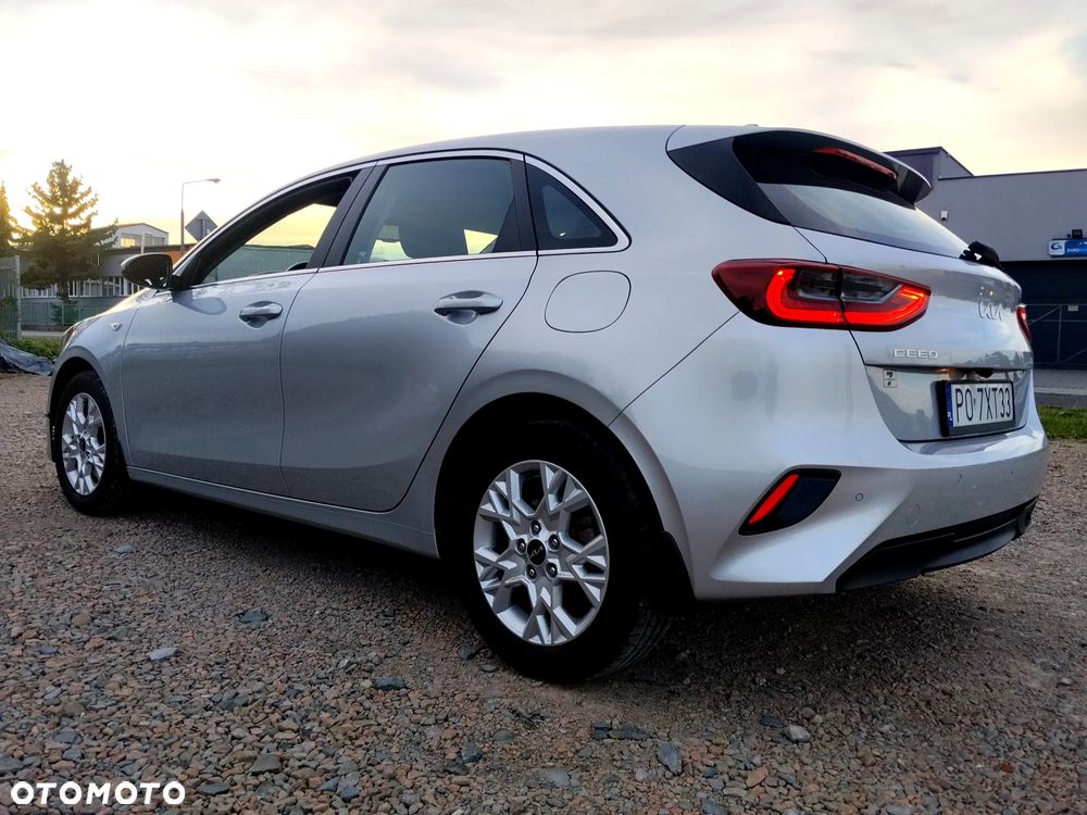 Kia Ceed 1.5 T-GDI M - 8