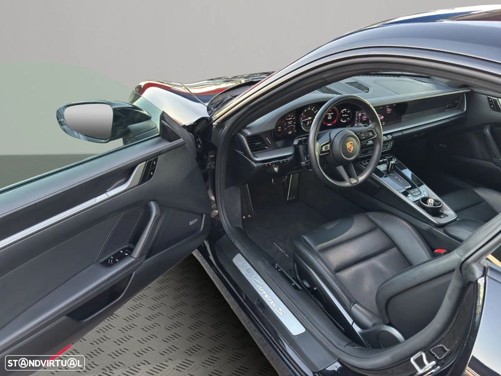 Porsche 911 (992) Carrera S PDK - 22
