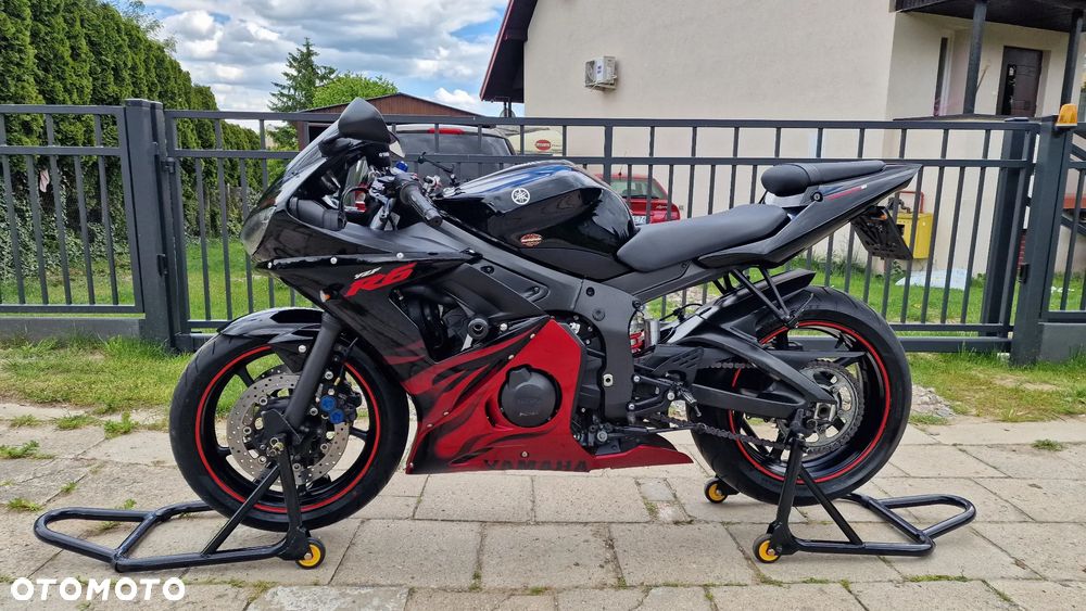 Yamaha R6 - 9