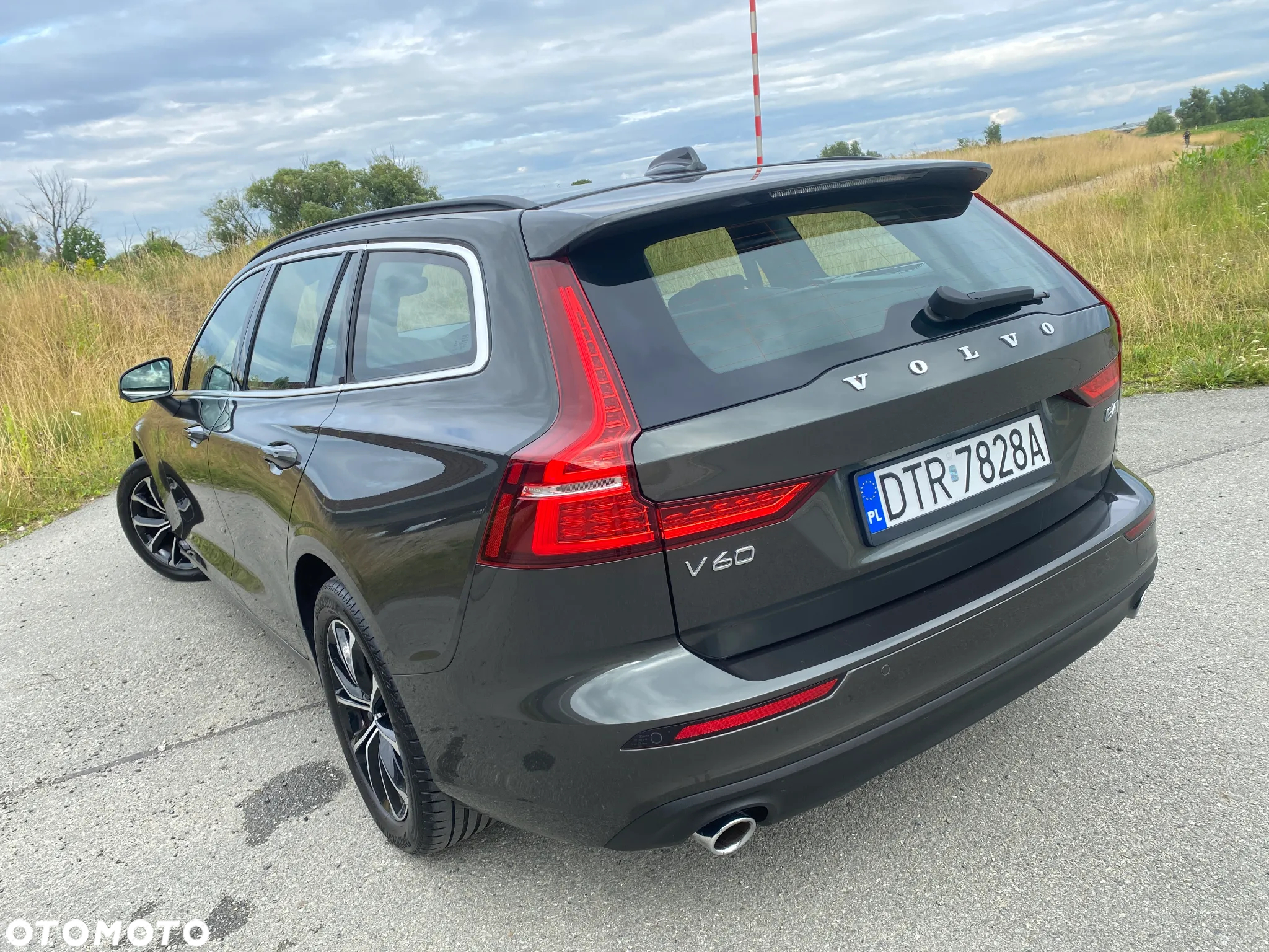 Volvo V60 B4 B Geartronic Momentum Pro - 5