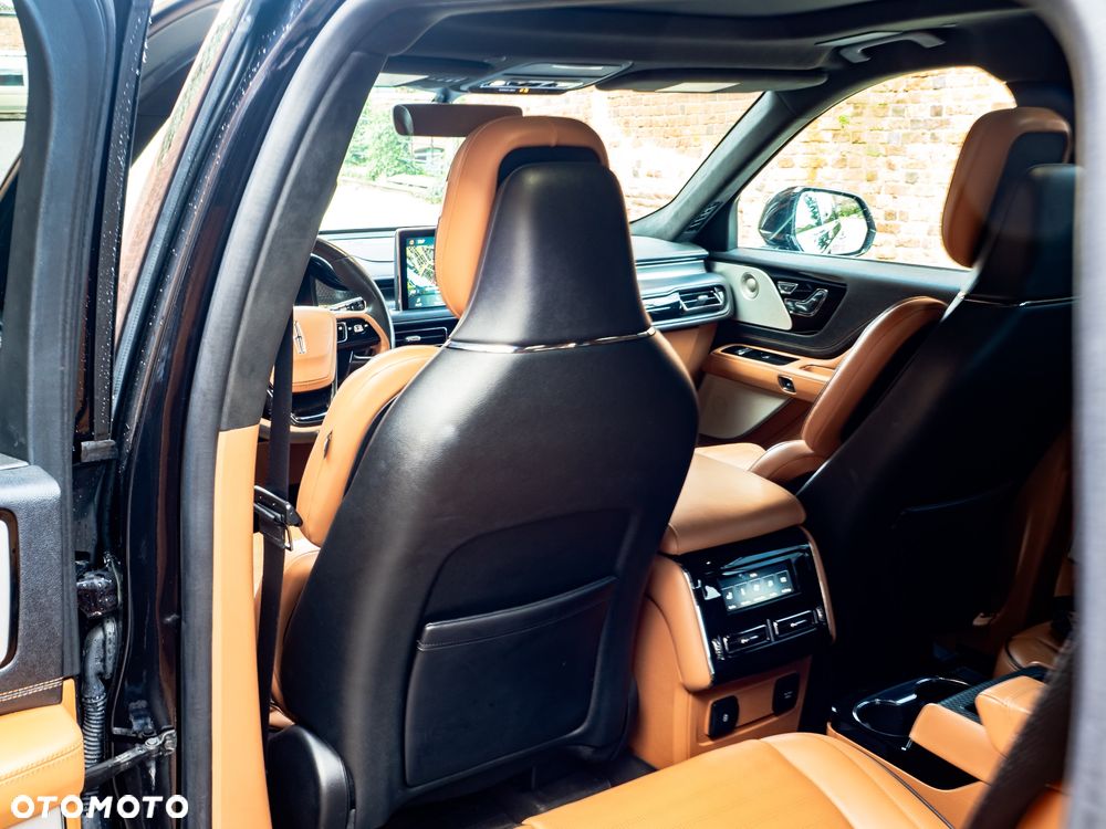 Lincoln Aviator - 25