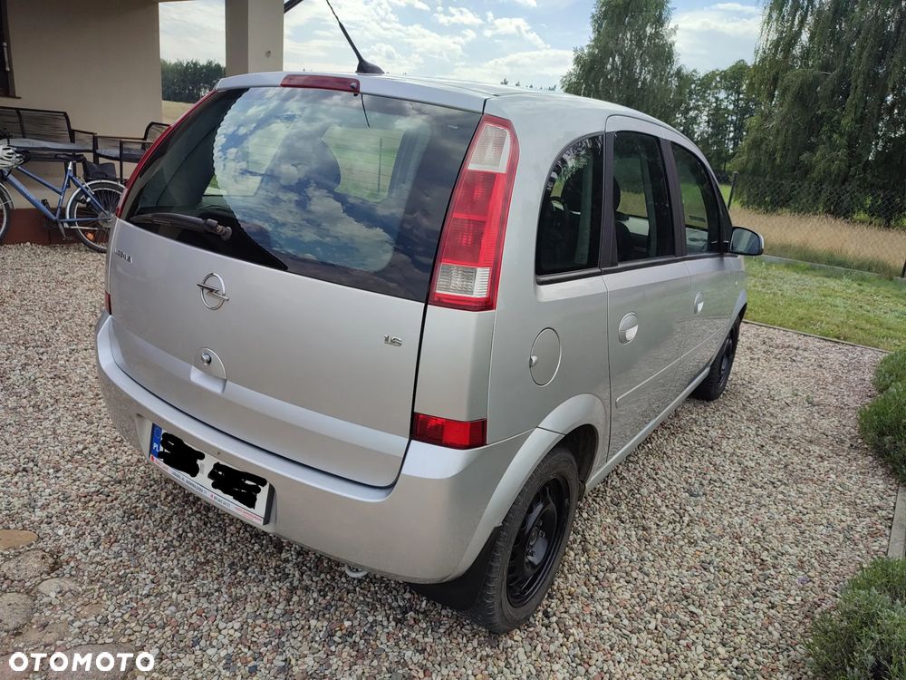 Opel Meriva 1.6 16V Cosmo - 4
