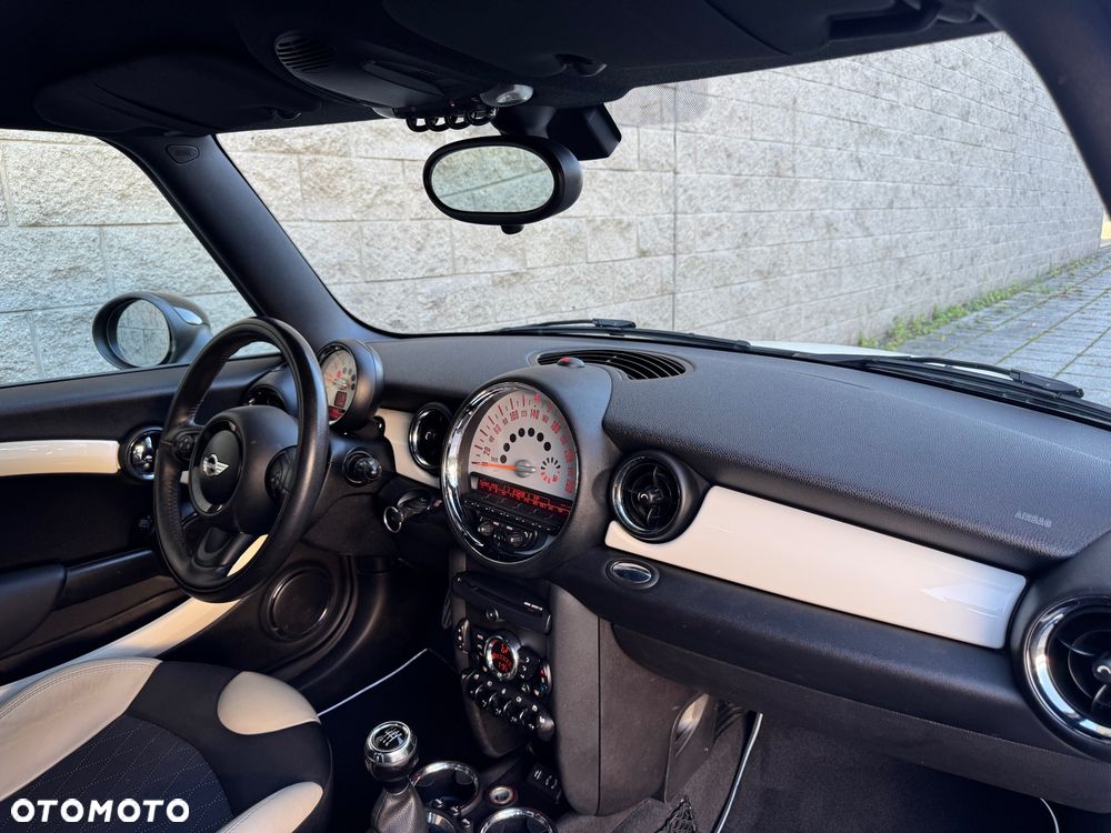 MINI Clubman Cooper S Hampton - 23