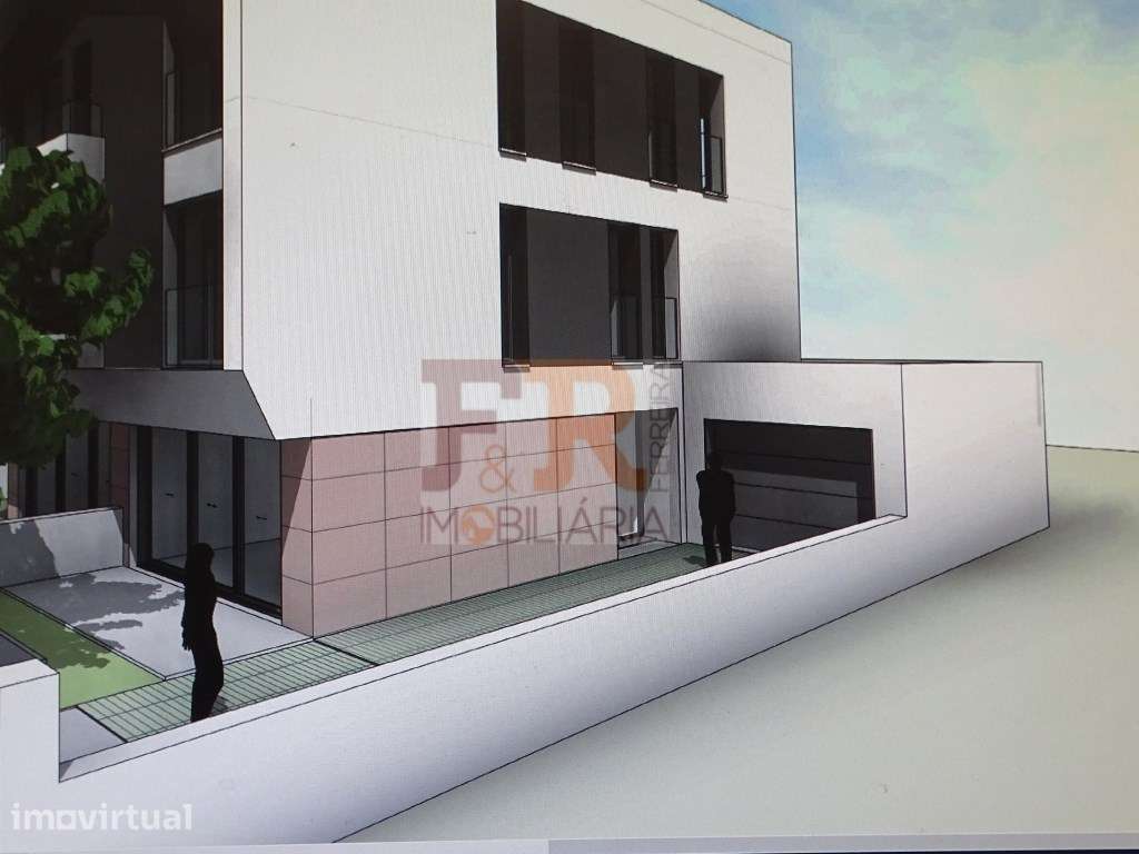 Moradia Geminada T3 com Garagem, Quinta do Conde - Grande imagem: 2/22