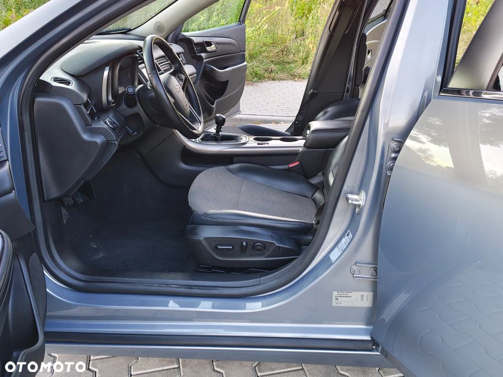 Chevrolet Malibu 2.0 MT LT+ - 27