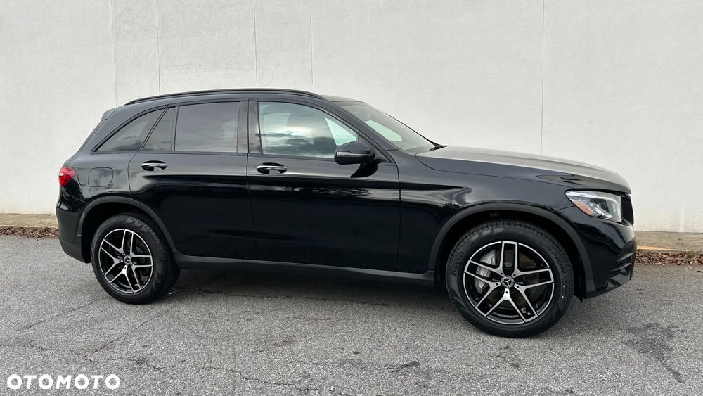 Mercedes-Benz GLC 300 4Matic 9G-TRONIC - 4