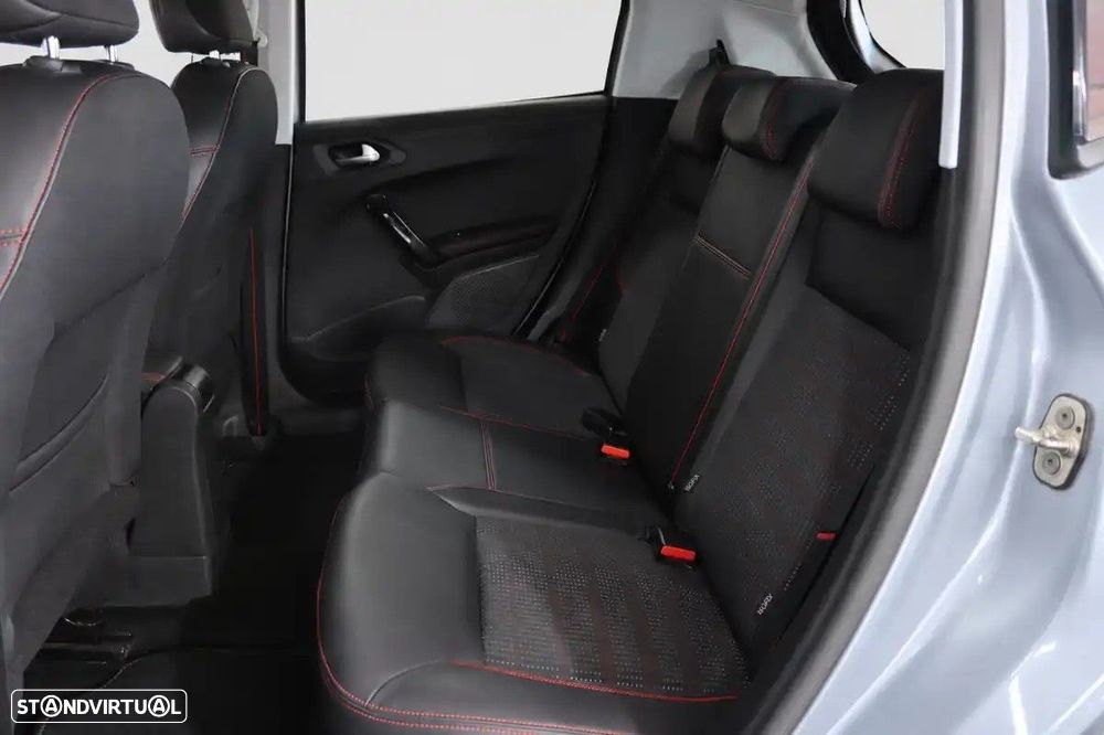 Peugeot 208 1.2 PureTech GT Line - 16