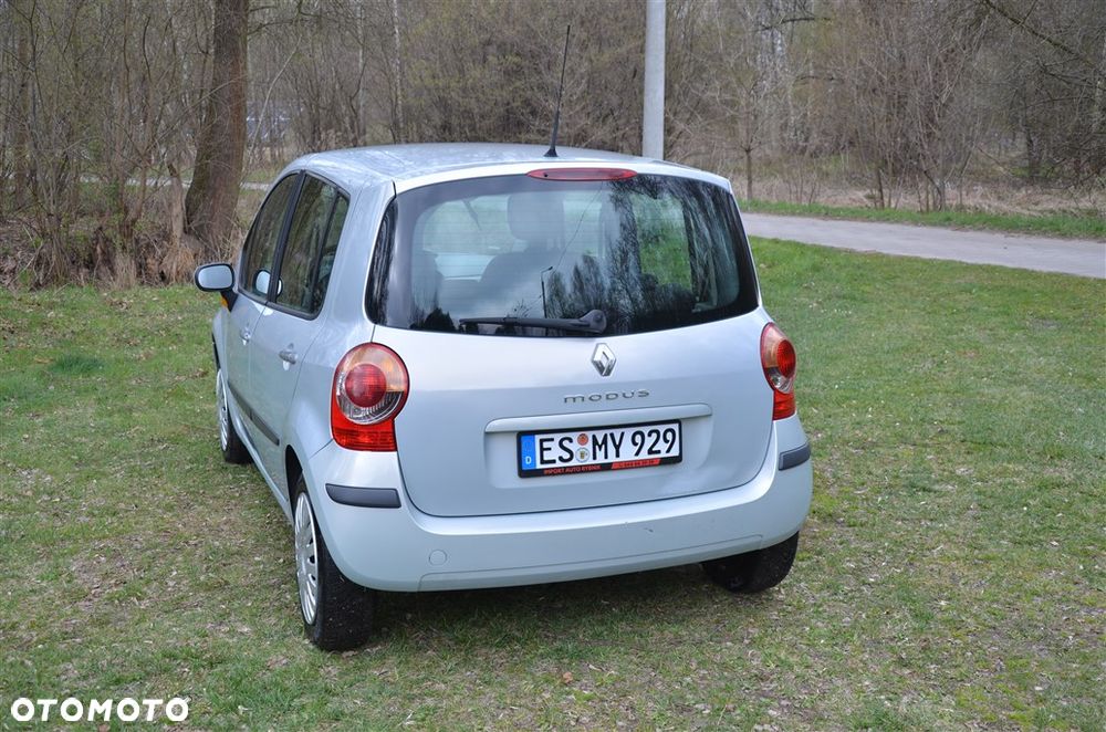 Renault Modus 1.2 16V Cite - 11