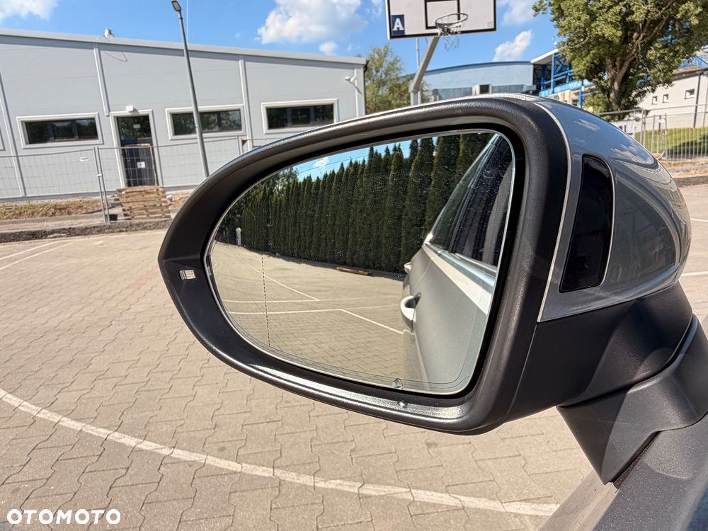 Volkswagen Passat 2.0 TDI (BlueMotion Technology) DSG Highline - 22