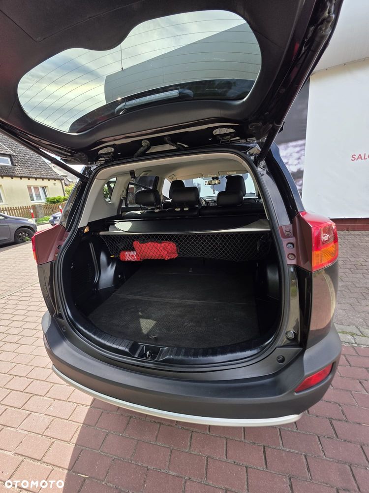 Toyota RAV4 2.0 D-4D 4x4 Executive - 3