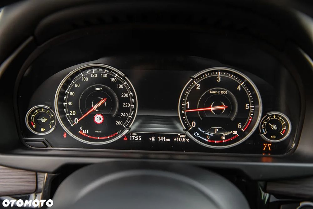 BMW X5 xDrive30d - 22