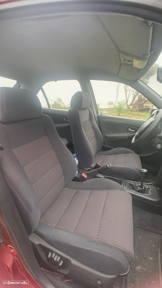 Honda Civic 1.5i LS - 5