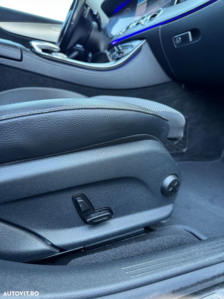 Mercedes-Benz E 220 d 9G-TRONIC - 38