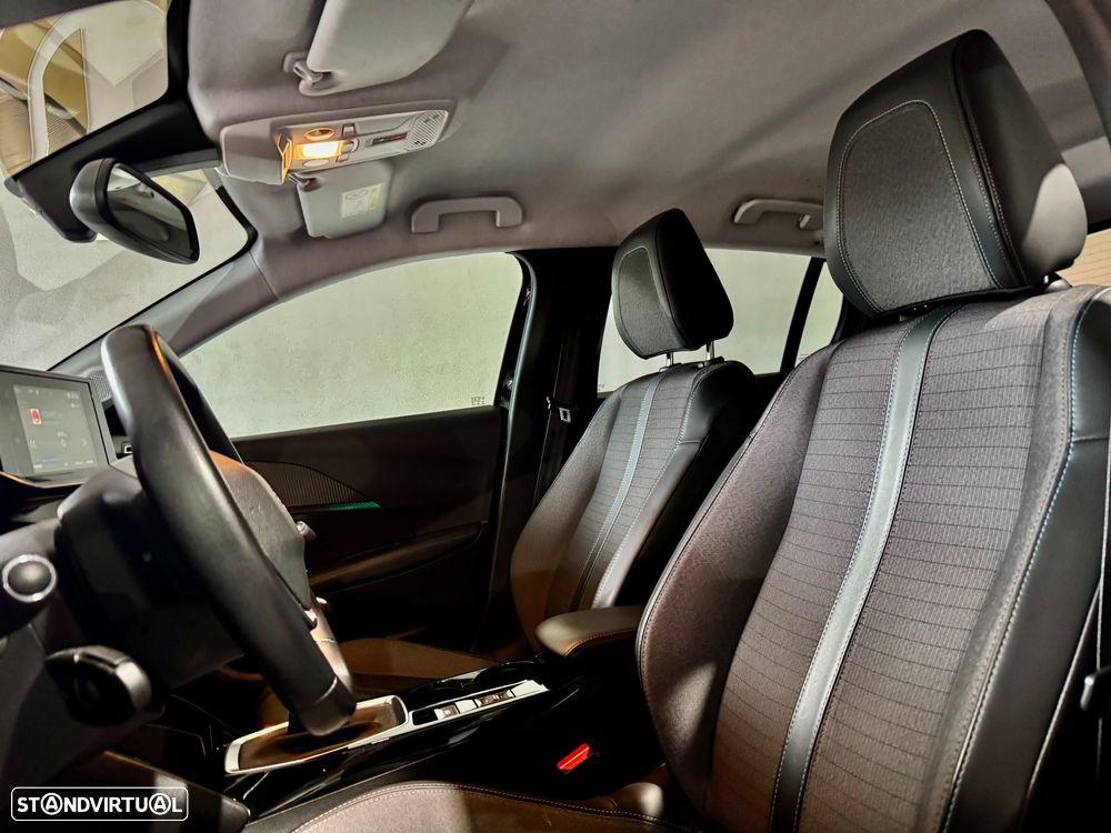 Peugeot 208 1.2 PureTech Allure - 18