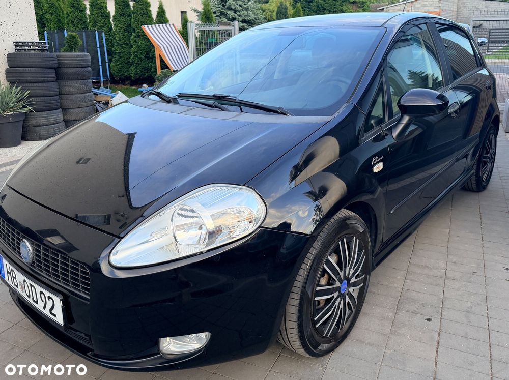 Fiat Punto 1.4 16V Dynamic - 5