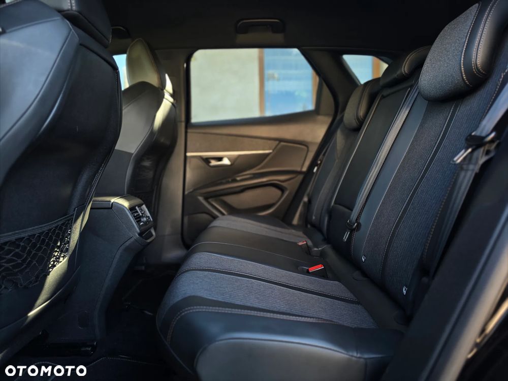 Peugeot 3008 - 19