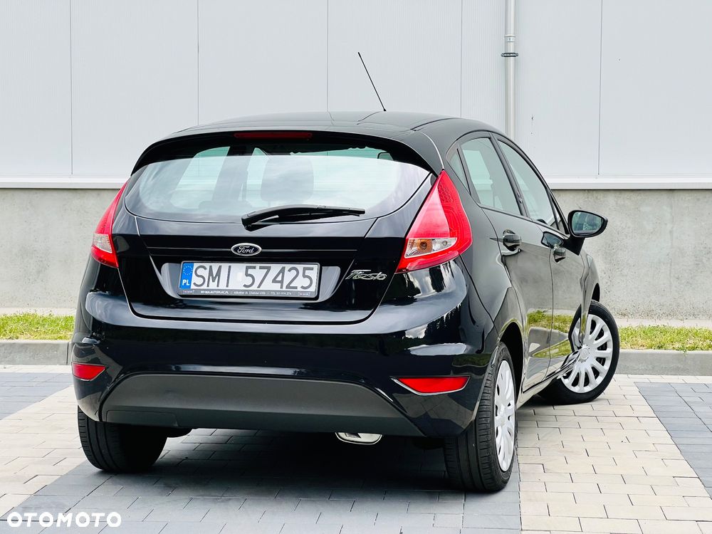 Ford Fiesta 1.25 Trend EU5 - 19