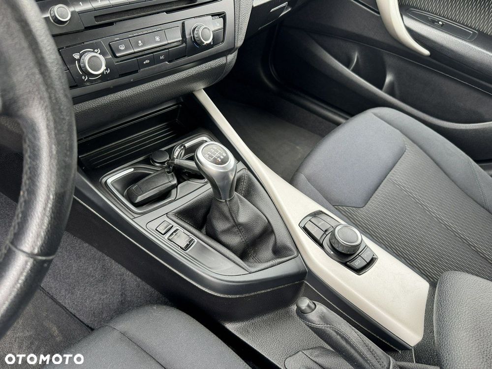 BMW Seria 1 - 20