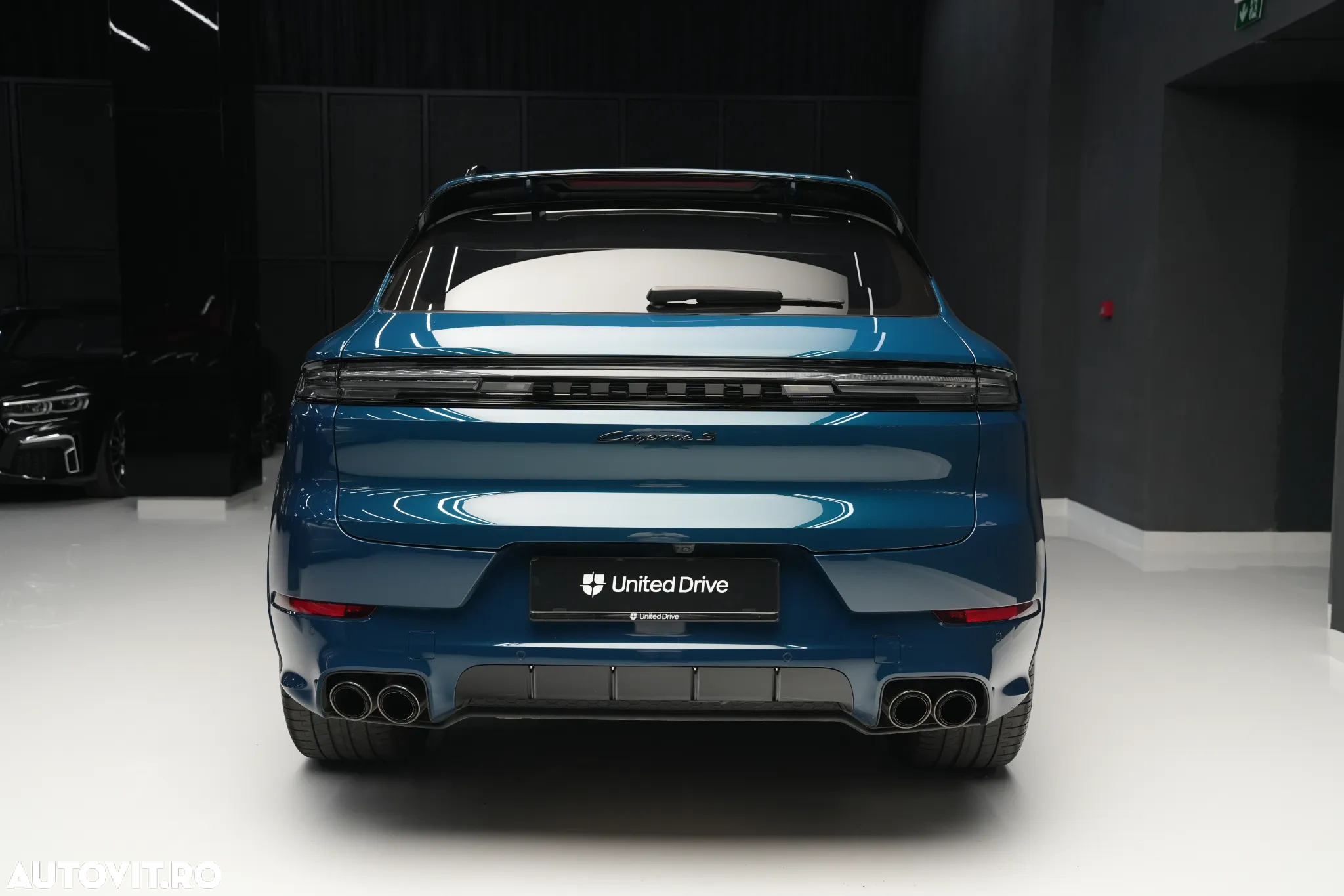 Porsche Cayenne S - 29