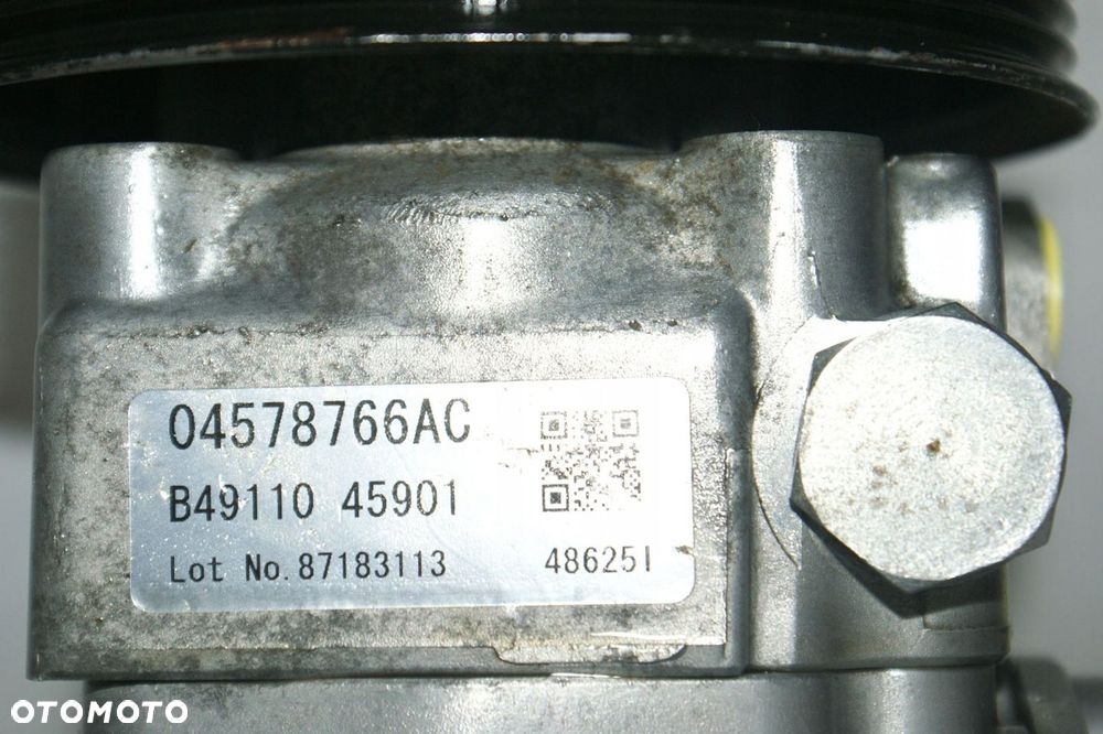 POMPA WSPOMAGANIA DODGE CHALLENGER 5.7 04578766AC - 5