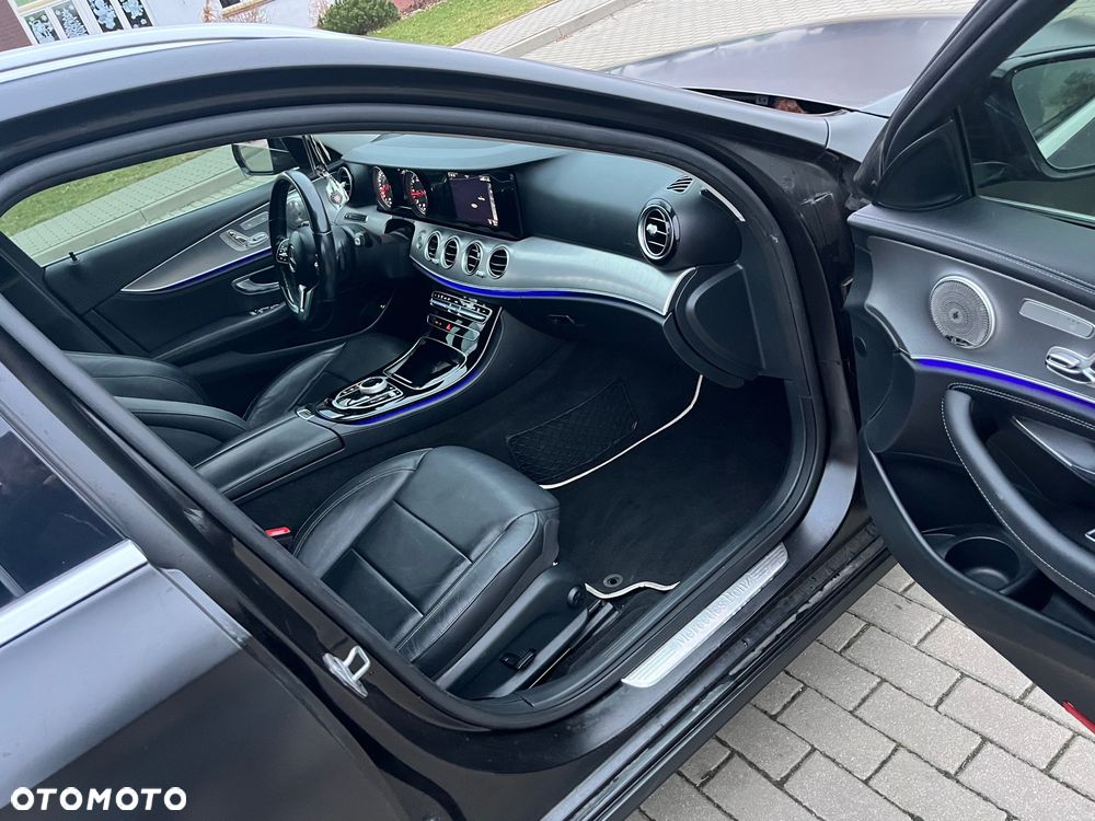 Mercedes-Benz Klasa E 220 d 9G-TRONIC Avantgarde - 11