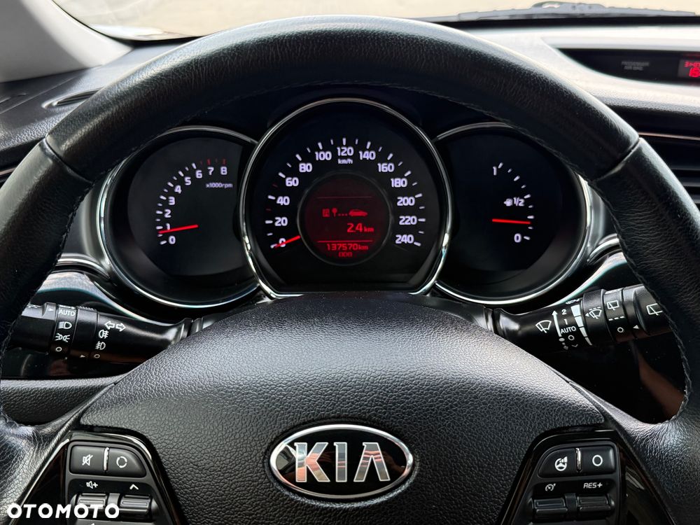 Kia Ceed 1.6 GDI Platinum Edition - 34