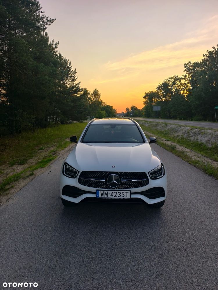 Mercedes-Benz GLC - 1