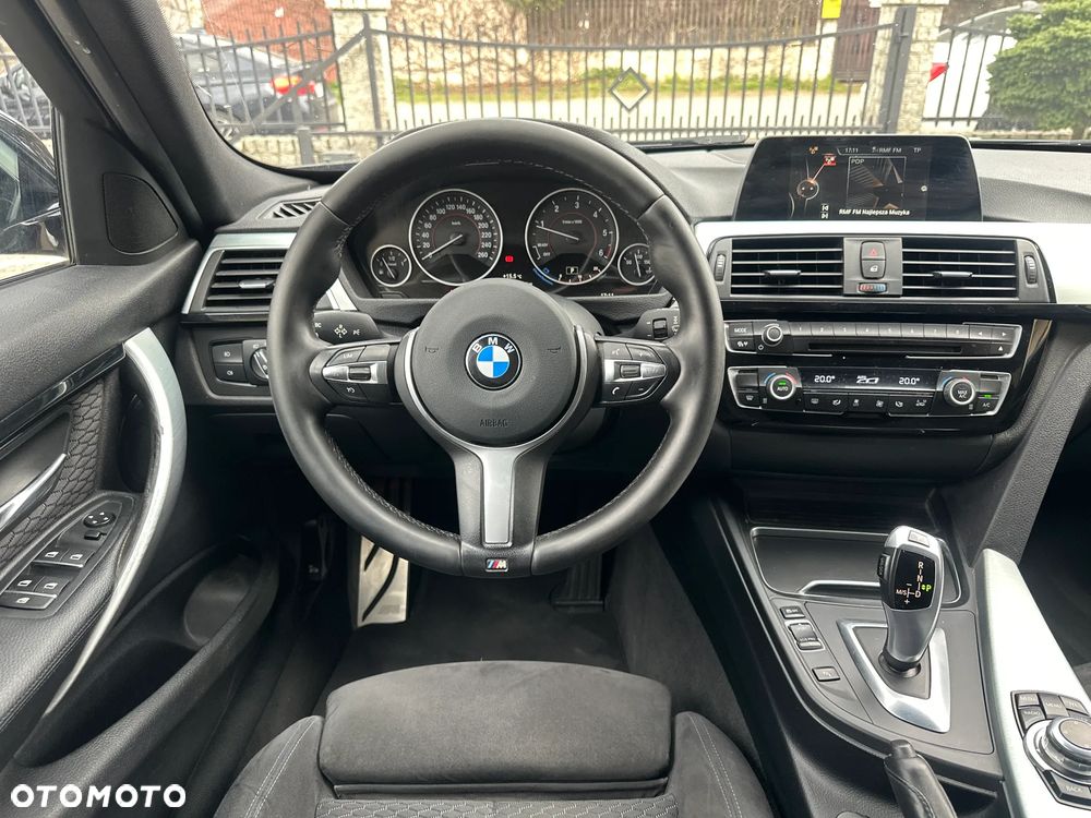 BMW Seria 3 318d Edition M Sport Shadow - 27