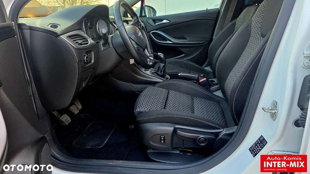 Opel Astra - 24