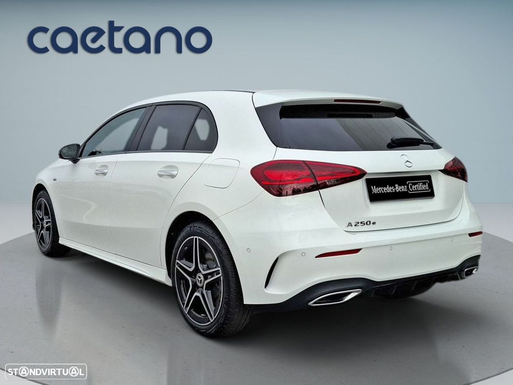 Mercedes-Benz A 250 e - 6