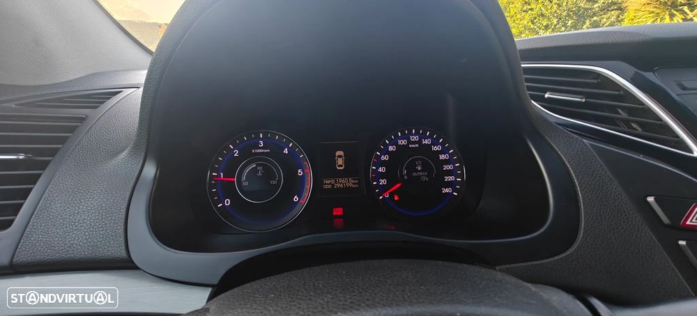 Hyundai i40 SW 1.7 CRDi Blue Comfort - 13