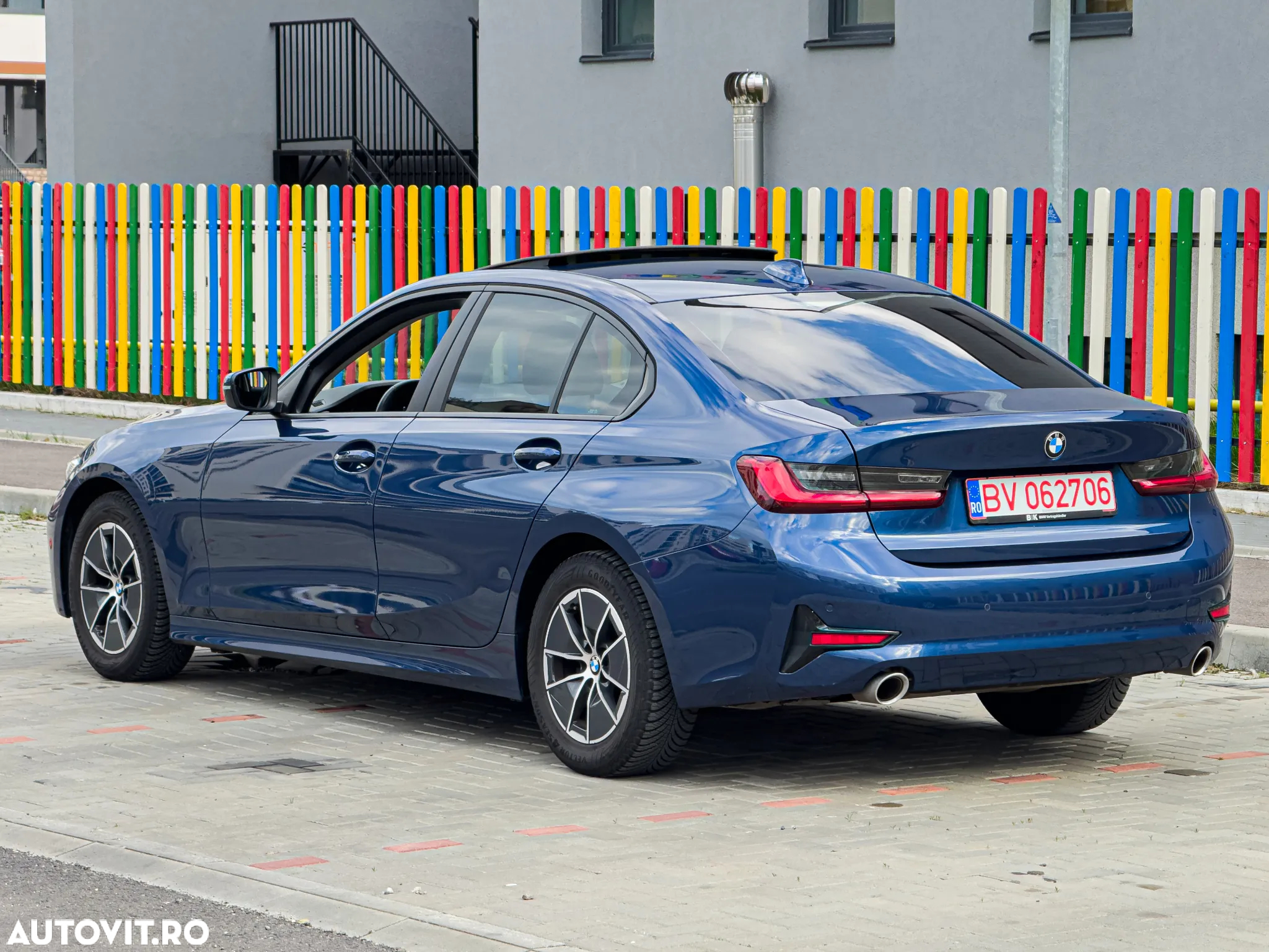 BMW Seria 3 320i AT - 18