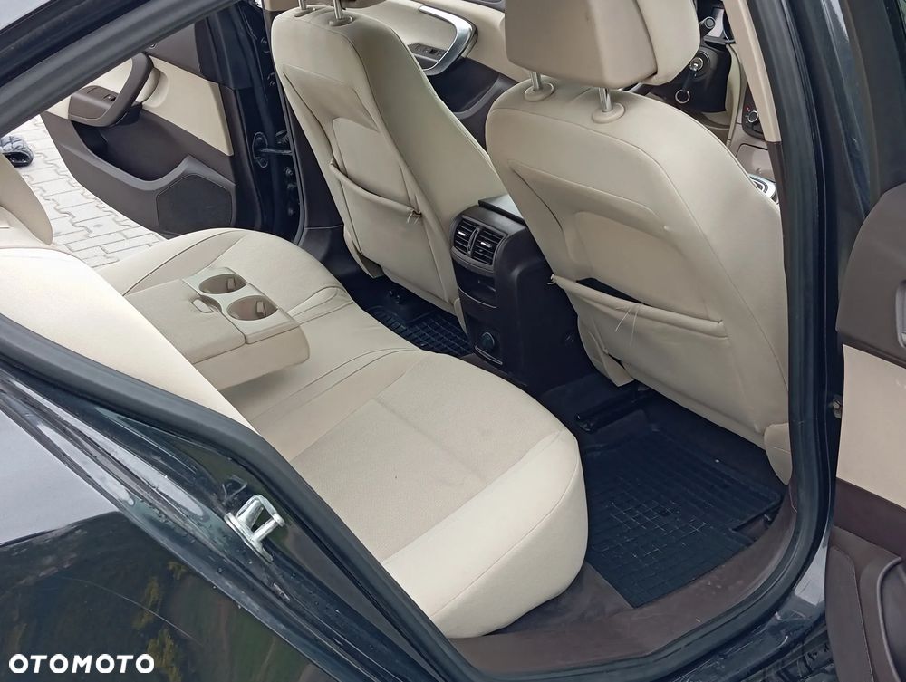 Opel Insignia 2.0 CDTI - 16