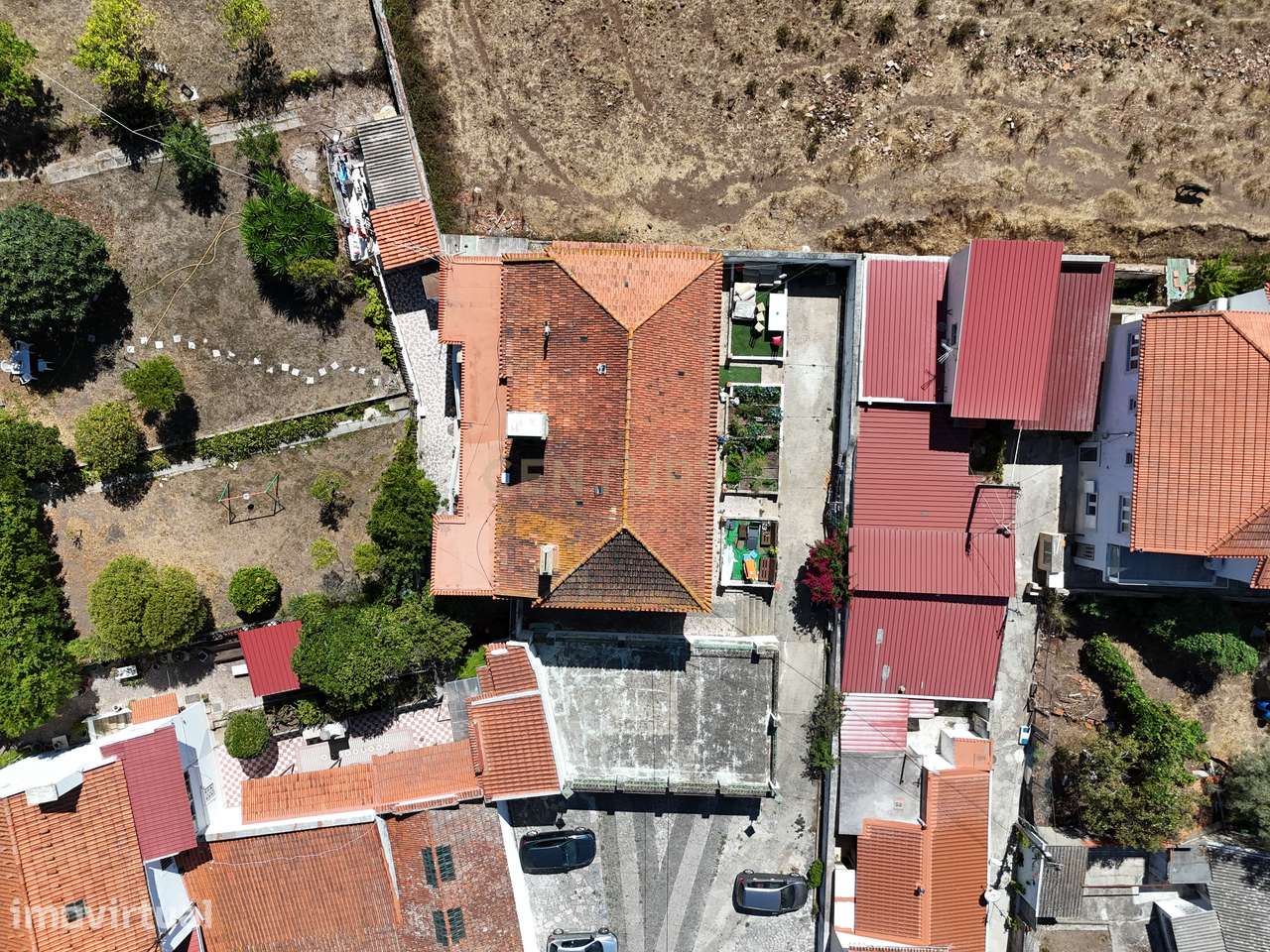 Edifício na Quinta dos Santiagos – Casal dos Afonsos, Queluz, Sintra - Grande imagem: 4/17