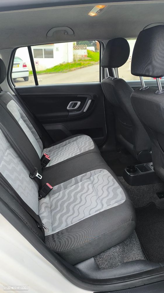 Skoda Fabia Break 1.2 Elegance - 38